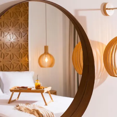 Acron * يميناريا